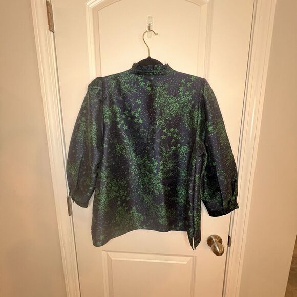 Crown & Ivy Women’s Blouse Large Foliage - Picture 2 of 4